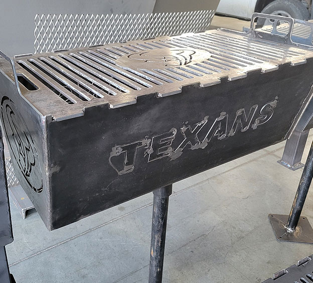 CUSTOM BBQ PITS & FIRE PITS