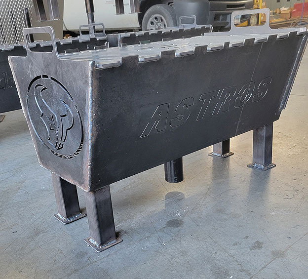 CUSTOM BBQ PITS & FIRE PITS