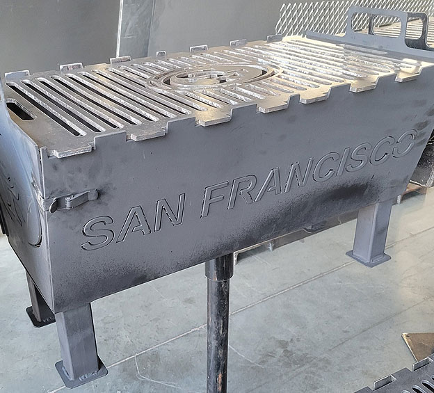 CUSTOM BBQ PITS & FIRE PITS